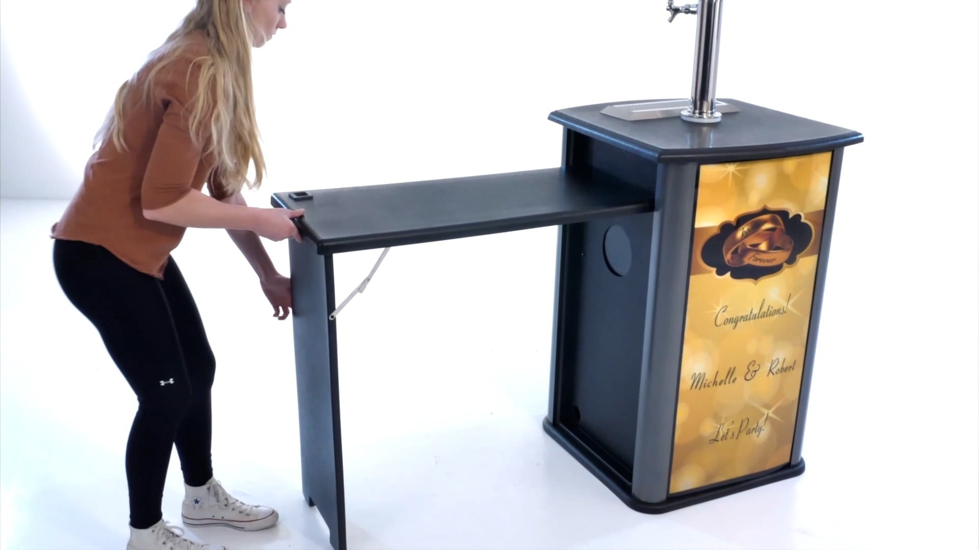 Ambassador With 2 Side Tables